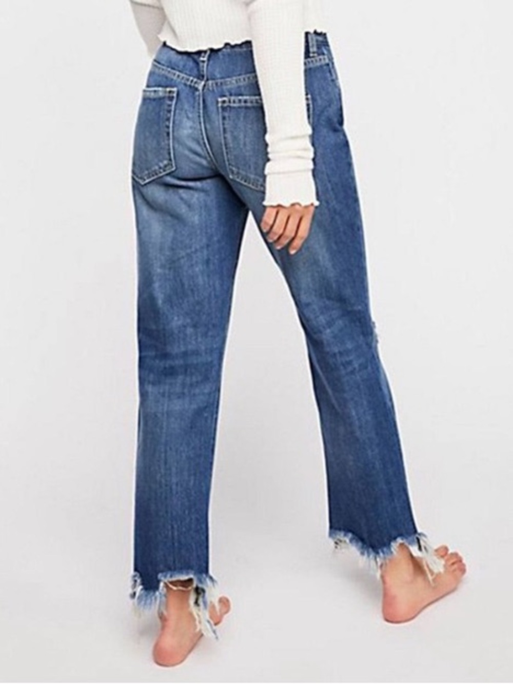 We The Free Maggie Mid-Rise Straight Crop Jeans Size 28 Distressed Hem EUC